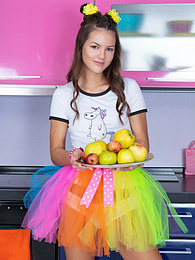 DirtySexNet presents: Mind blowing and breathtaking brunette beauty playing with fruits after she gets fully naked for the camera.